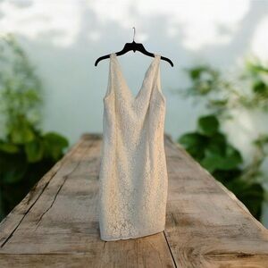 Ann Taylor V neck midi dress